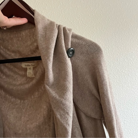 Matilda Jane Beige Come On Over Cardigan Size M Wrap Sweater Fringe Poncho - Picture 10 of 12